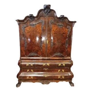 18th Century Dutch Neoclassical Figured Walnut Linen Press With Desk Interior For Sale