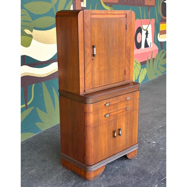 Art Deco Hamilton Medical Cabinet For Sale - Image 4 of 15