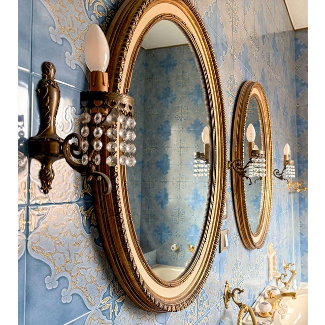 Oval Mirrors with Gilt Finishes, Italy, 1950s, Set of 2, in Very Good conditions. Designed 1950 to 1959