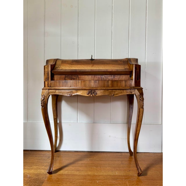 Wood Antique Italian Venetian Louis XV Ladies Writing Desk For Sale - Image 7 of 11