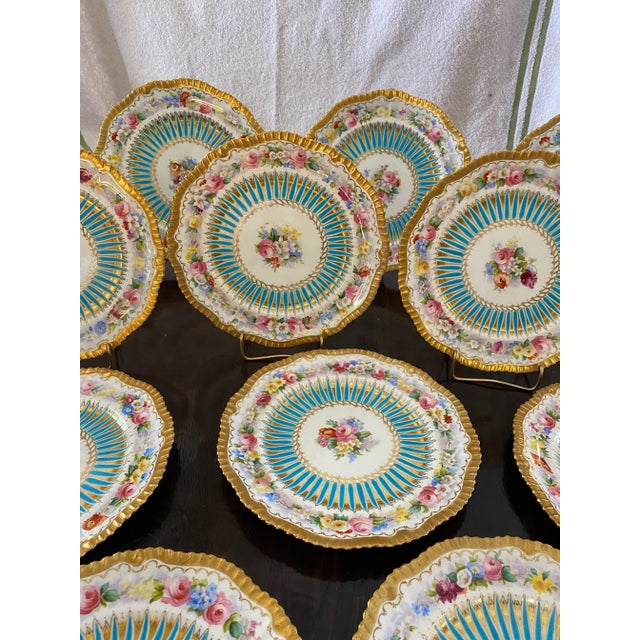 English Early 19th Century English Hammersley Porcelain Decorative Plate For Sale - Image 3 of 9