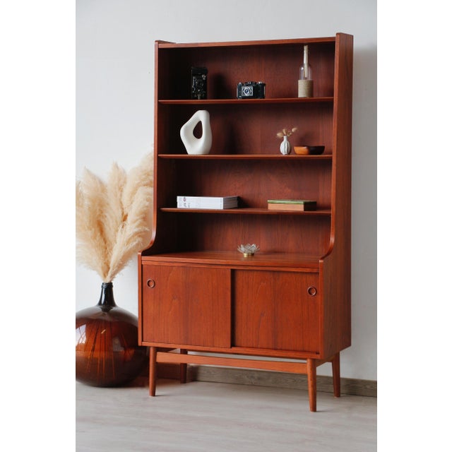 Vintage Scandinavian Teak Bookshelf, 1960s For Sale - Image 4 of 15
