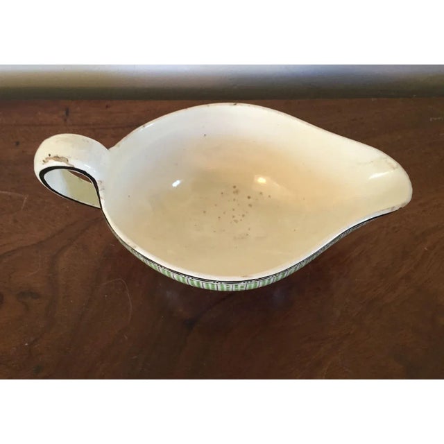 18th Century 1790s English Wedgwood Sauce Gravy Boat, Etruscan Pattern For Sale - Image 5 of 11