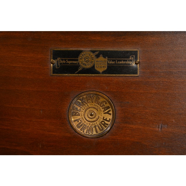 Berkey & Gay Antique Early American Carved Mahogany Full Size Bed, Circa 1920s For Sale - Image 12 of 14