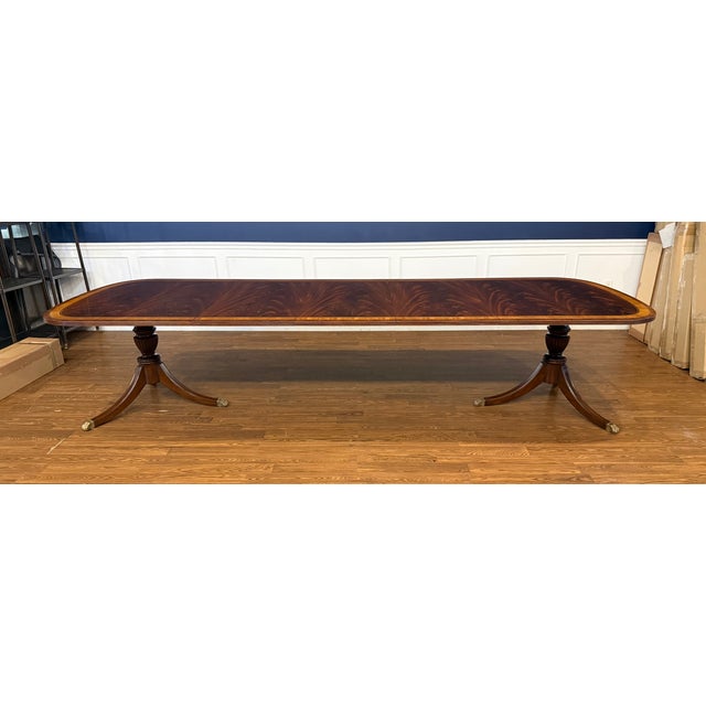 Traditional Georgian Style Multi-Banded Mahogany Dining Table by Leighton Hall - Showroom Sample For Sale - Image 16 of 18