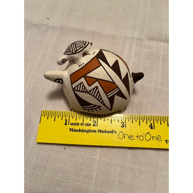2000s Acoma “Turtle on Turtle” Southwest Pottery Hand Painted, Signed by Native Artisan R Leno, New Mexico, United States For Sale In Seattle - Image 6 of 8