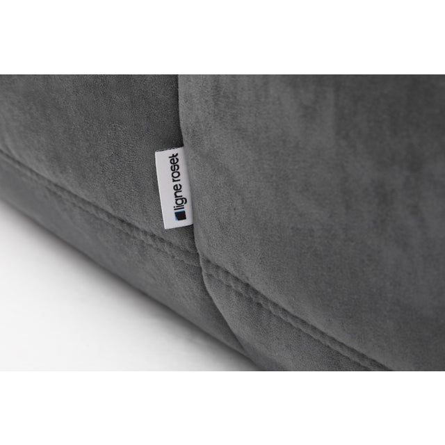 Authentic Restored Togo Fireside Chair and Ottoman in Shadow Grey Microfibre - Vintage Ligne Roset For Sale - Image 9 of 16