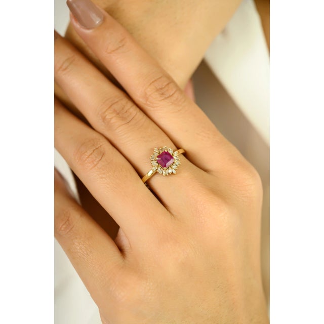 Modern 14k Gold Ruby Diamond Starburst Ring for Her Engagement Size 6 For Sale - Image 3 of 11