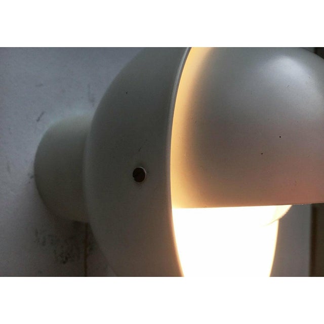 Ivory Mid-Century Dutch Space Age Wall Lamp by Radboud Van Beekum for Raak, 1960s For Sale - Image 8 of 18