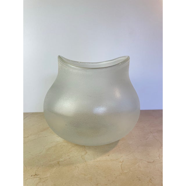 Vintage Murano-Style Scavo Crystaline Finish Glass Vase, Organic Freeform For Sale - Image 4 of 9