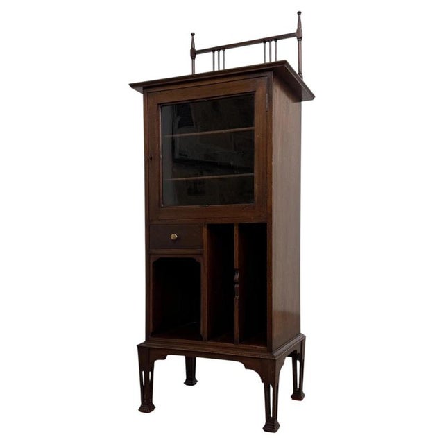 2000 - 2009 Antique Early 20th Century English Mahogany Cabinet Vitrine For Sale - Image 5 of 14