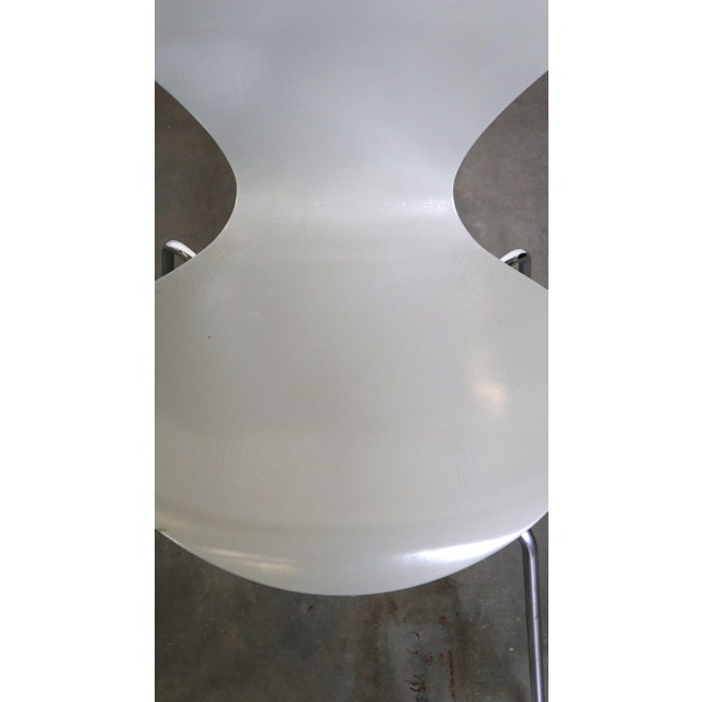 Danish Grey Butterfly Chairs from Fritz Hansen, 1984, Set of 4 For Sale - Image 9 of 14