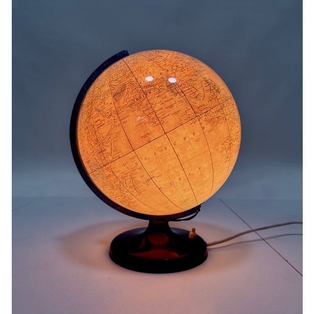 Vintage German Plastic Table Globe from Süd-West Verlag München, 1930s For Sale - Image 17 of 18