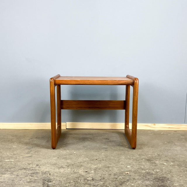 1960s Mid-Century Modern Side Table in Teak, 1960s For Sale - Image 5 of 9