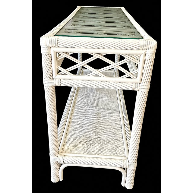 Mid 20th Century Vintage Ficks Reed Rattan Two Tier Console Sofa Entryway Table For Sale - Image 5 of 7