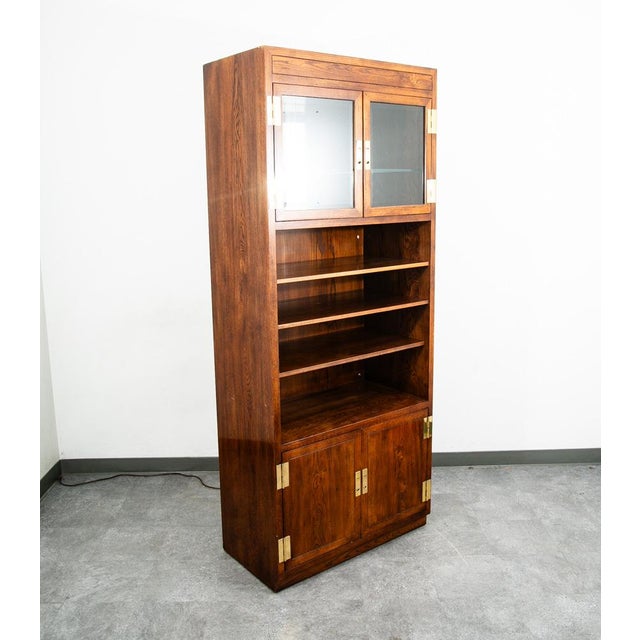 Henredon Mid Century Modern Cabinet Compact Display Scene One Henredon Campaign Dark Wood For Sale - Image 4 of 12