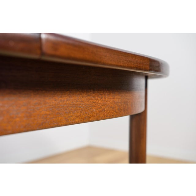 Mid-Century Modern Teak Dining Table from G-Plan, United Kingdom, 1960s For Sale - Image 15 of 18