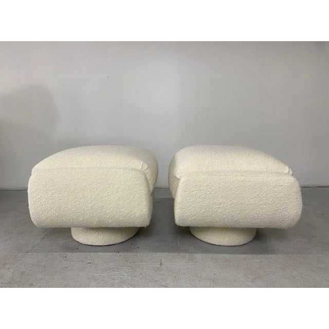 1990s Vladimir Kagan Wingback Swivel Lounge Chairs With Ottomans - 4 Pieces For Sale - Image 5 of 7