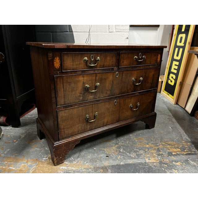 Georgian Walnut and Mahogany Chest of Drawers For Sale - Image 5 of 16