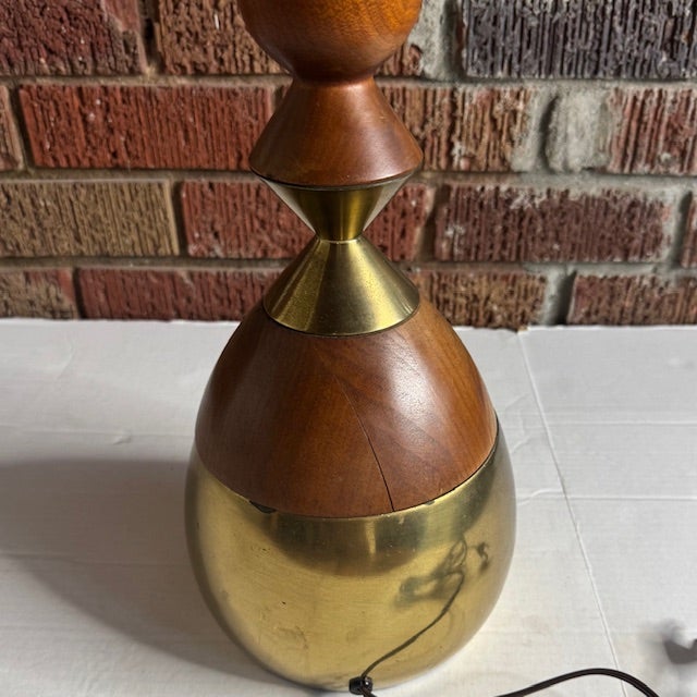 Tony Paul for Westwood Studios Brass & Wood Table Lamp For Sale - Image 9 of 12