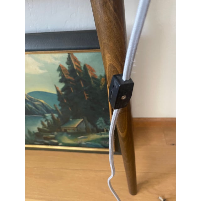 2000 - 2009 Wild & Wolf English Mustard Student Lamp - Discontinued For Sale - Image 5 of 7