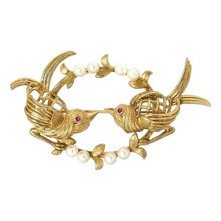 Mid 20th Century Pearl & Ruby Two Bird 14k Yellow Gold Pin Brooch For Sale