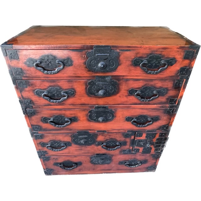 1900 - 1909 Antique Japanese Meiji Period Tansu Chest of Drawers Iron Hardware Elm Wood For Sale - Image 5 of 12