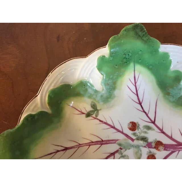 Ceramic 1755 Antique Georgian Chelsea Porcelain Cabbage Leaf Dish Plate with Basketweave Border For Sale - Image 7 of 11