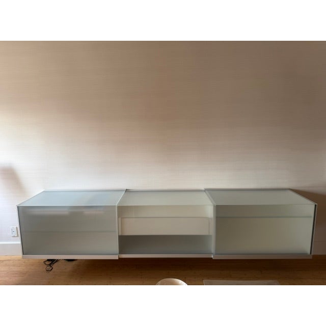 Transparent Rare Swiss Team-by-Wellis Glass Suspended Credenza For Sale - Image 8 of 10