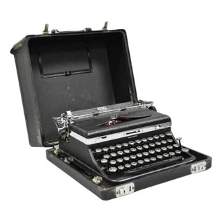 Vintage Royal De Luxe Deluxe Touch Control Manual Typewriter With Carrying Case For Sale