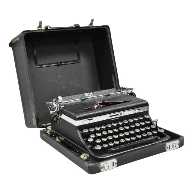 Vintage Royal De Luxe Deluxe Touch Control Manual Typewriter With Carrying Case For Sale