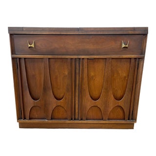 Broyhill Brasilia Rolling Dry Bar Cart Server Buffet For Sale