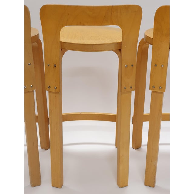 Wood K65 Stools by Alvar Aalto for Artek, 1960s, Set of 4 For Sale - Image 7 of 16