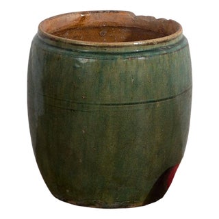 Chinese Green Enameled Jar For Sale