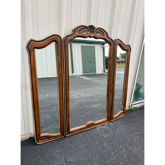1980s Drexel Brittany Collection Tri-Fold Dressing Mirror For Sale - Image 5 of 12