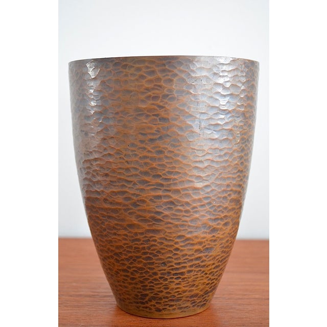 Bauhaus Bauhaus Copper Vase by Albert Gustav Bunge, 1930s For Sale - Image 3 of 7