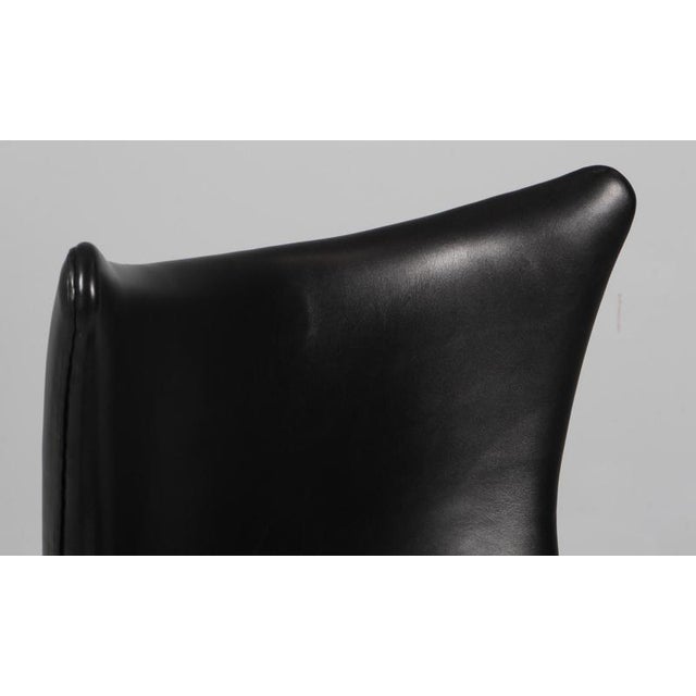 Model 207 Tilt Lounge Chair in Leather by H. W. Klein for Bramin, 1970s For Sale - Image 3 of 10