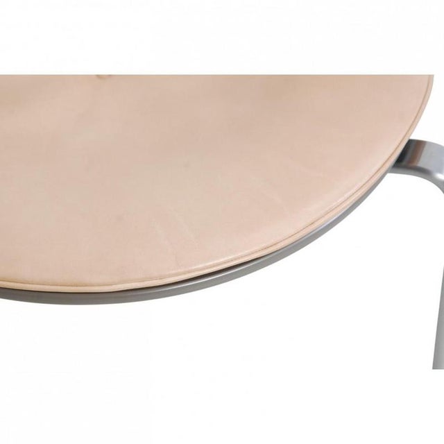 Animal Skin PK33 Stool in Leather by Poul Kjærholm, 2017 For Sale - Image 7 of 12