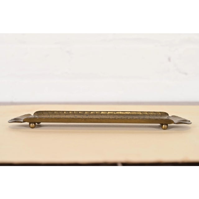 1920s Roycroft Arts & Crafts Brass Finished Hammered Copper Pen Tray, 1920s For Sale - Image 5 of 12