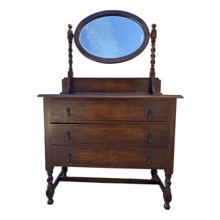 Antique English Oak Barley Twist Vanity / Commode / Chest / Dry Sink From the Early 20th Century For Sale