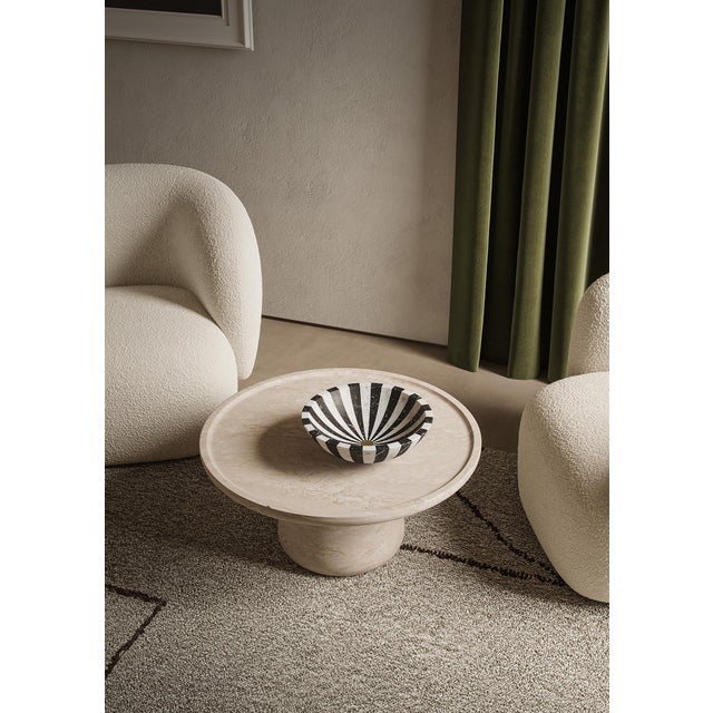 Modern Modern Rotating Bowl in White Michelangelo and Black Marquinia Marble, Creator Jacopo Simonetti For Sale - Image 3 of 5