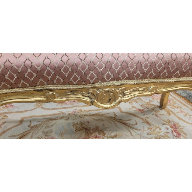 1950s Beautiful Gilt Wood French Upholstered Window Bench For Sale In Philadelphia - Image 6 of 12