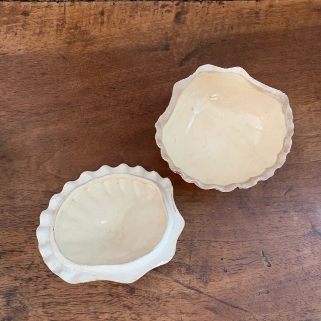 Japanese Satsuma Shell Form Lidded Box For Sale In New York - Image 6 of 10