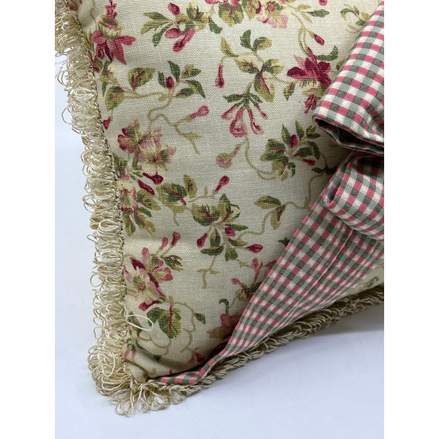 1990s Vintage Floral Bow Wrapped Decorative Pillow For Sale - Image 5 of 12