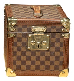 Example of Louis Vuitton Decorative Objects