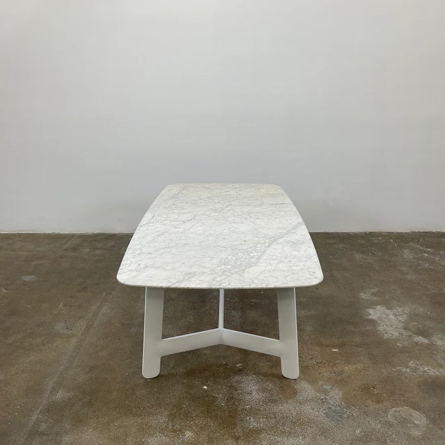 Contemporary B & B Italia Matte Carrara Marble Alex Dining Table For Sale - Image 3 of 12