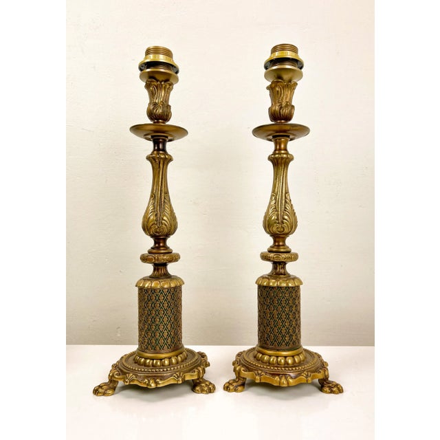 Bronze Table Lamps with Filligree Guilloche on Claw Feet, 1940s, Set of 2 For Sale - Image 3 of 12