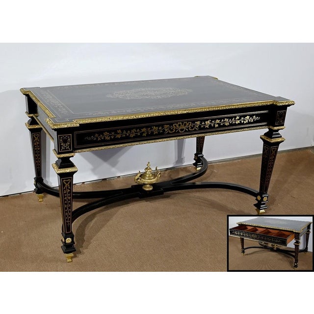 Important office all sides in blackened pear, with patterns and inlays, dating from the first part of the 19th century....