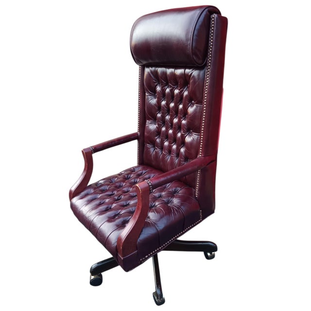 Traditional Experience the Pinnacle of Comfort and Classic Design With This Exquisite Hickory Leather Executive Chair. For Sale - Image 3 of 7