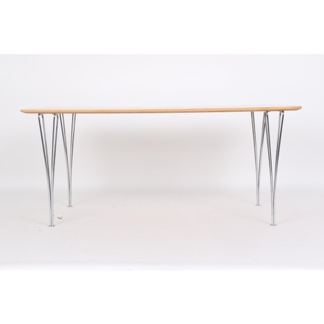 Danish Model B638 Dining Table by Arne Jacobsen & Piet Hein for Fritz Hansen, 1968 For Sale - Image 13 of 13